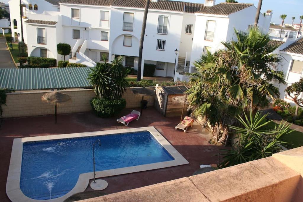 Selecta - Chalet Primera Linea Piscina Y Parking Isla Canela Exterior photo